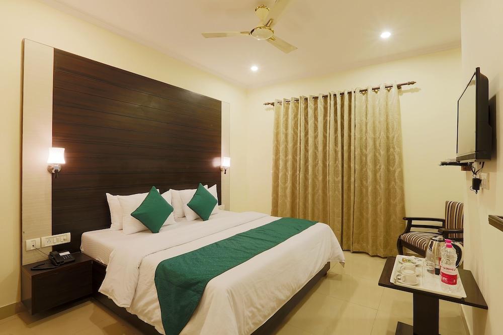 Hotel Chanakya Inn Új-Delhi Kültér fotó