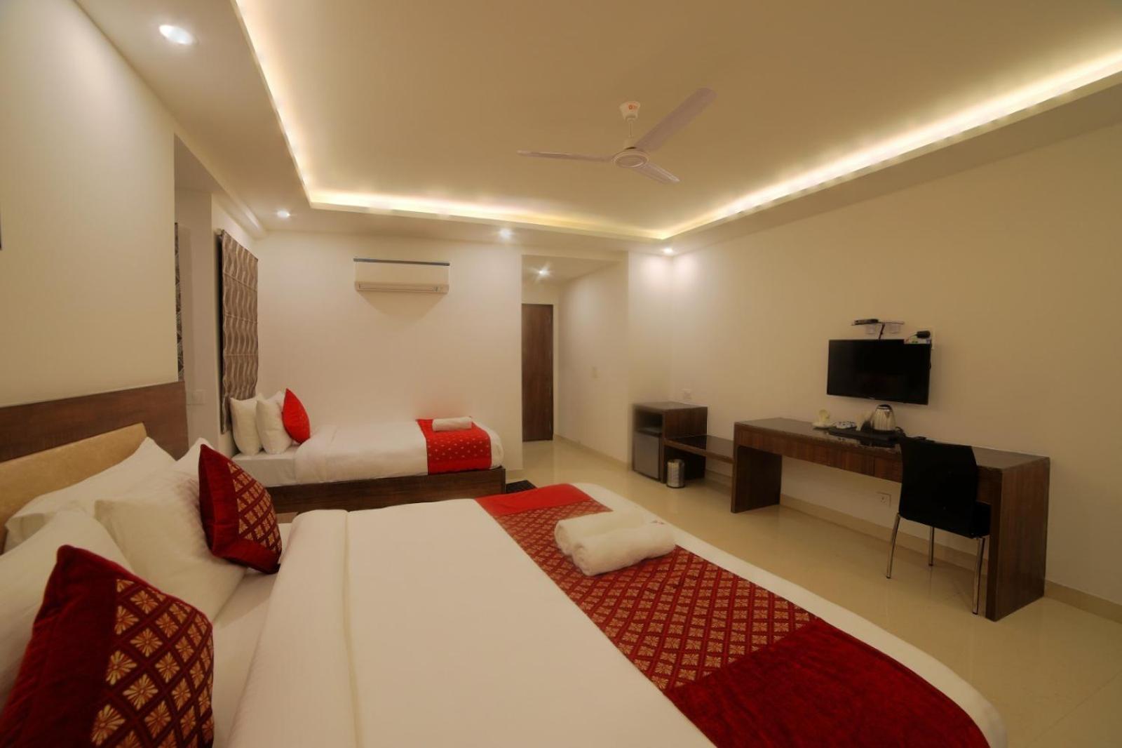 Hotel Chanakya Inn Új-Delhi Kültér fotó