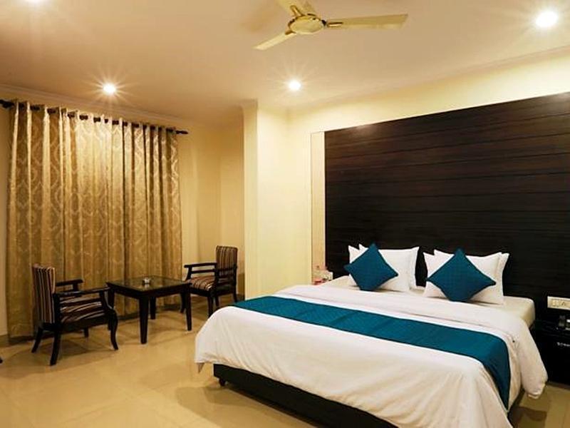 Hotel Chanakya Inn Új-Delhi Kültér fotó